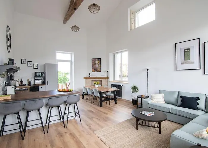 Treize Maison 3 Bed House In Centre Of Saint Severin