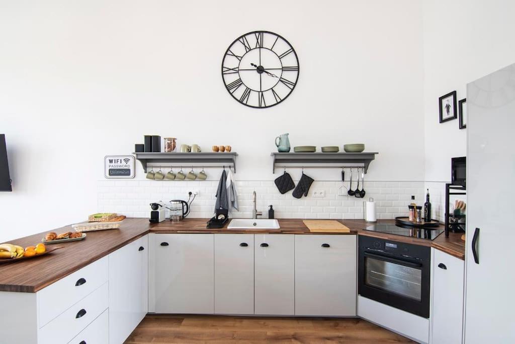 Treize Maison 3 Bed House In Centre Of Severin Holiday home *