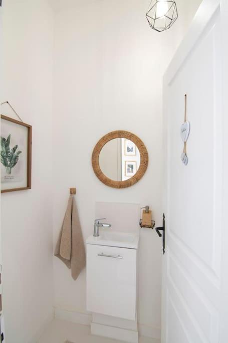 Holiday home Treize Maison 3 Bed House In Centre Of Severin Saint-Severin